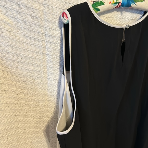 Lane Bryant white black dress made of polyester size 26/28 Excellent condition. - Picture 6 of 7